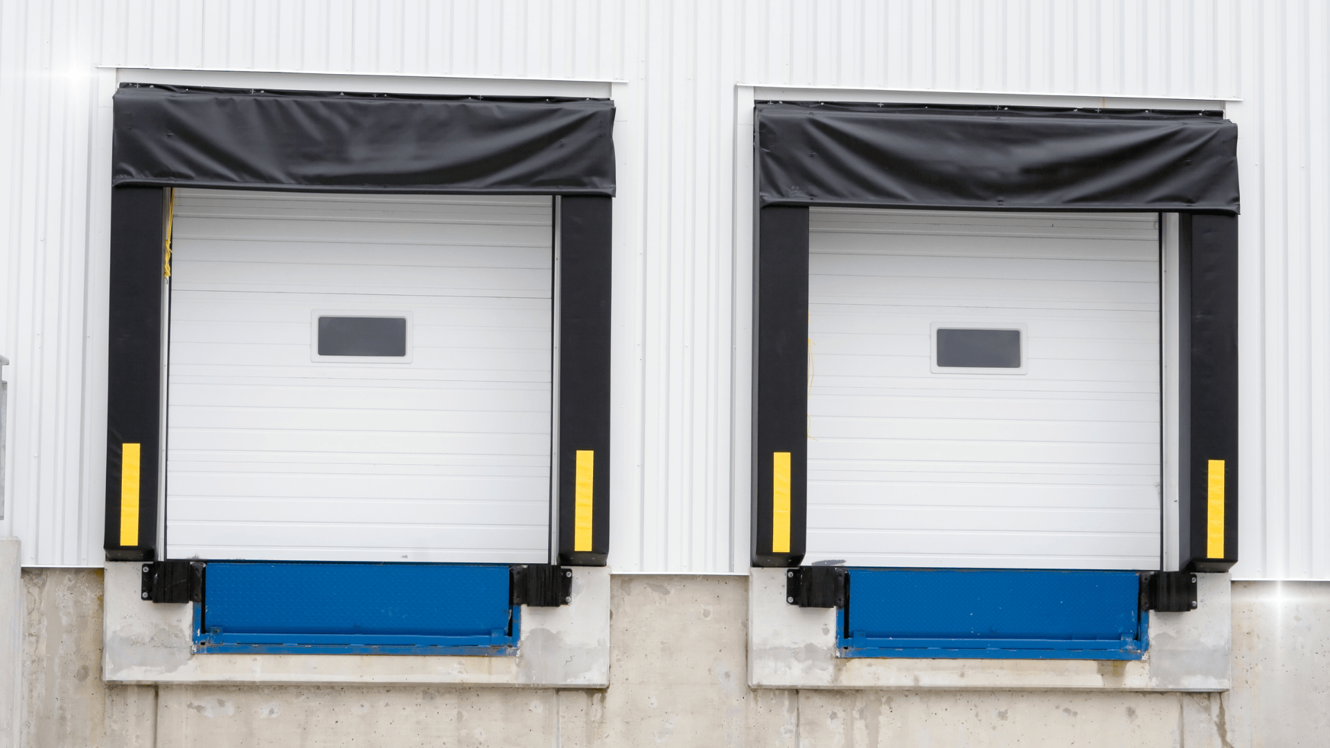 equipos de andén industriales